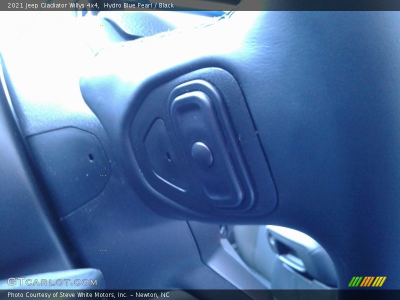 Hydro Blue Pearl / Black 2021 Jeep Gladiator Willys 4x4