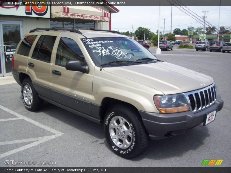 Champagne Pearl / Sandstone 2001 Jeep Grand Cherokee Laredo 4x4
