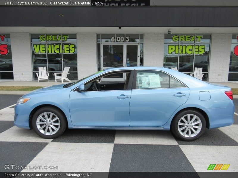 Clearwater Blue Metallic / Ivory 2013 Toyota Camry XLE