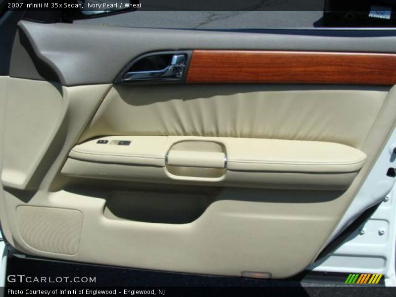 Ivory Pearl / Wheat 2007 Infiniti M 35x Sedan