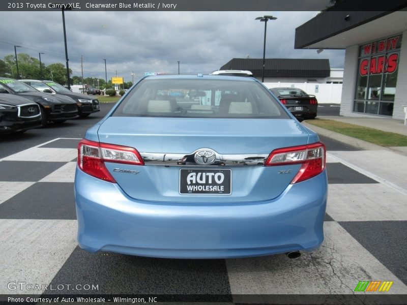 Clearwater Blue Metallic / Ivory 2013 Toyota Camry XLE