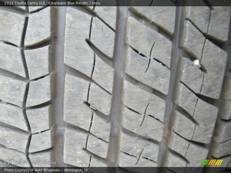 Clearwater Blue Metallic / Ivory 2013 Toyota Camry XLE