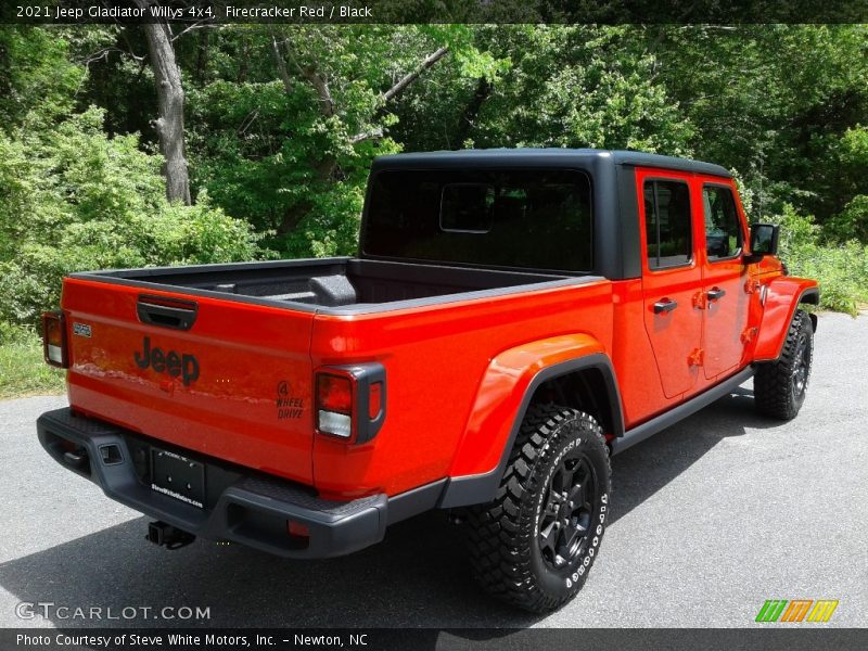 Firecracker Red / Black 2021 Jeep Gladiator Willys 4x4