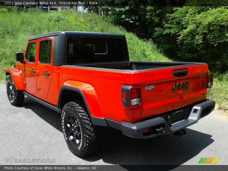 Firecracker Red / Black 2021 Jeep Gladiator Willys 4x4