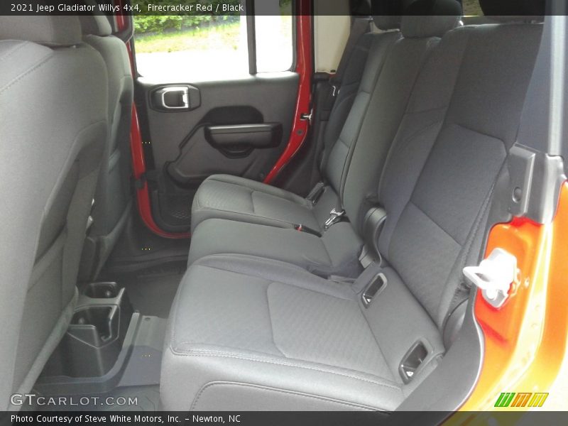 Firecracker Red / Black 2021 Jeep Gladiator Willys 4x4