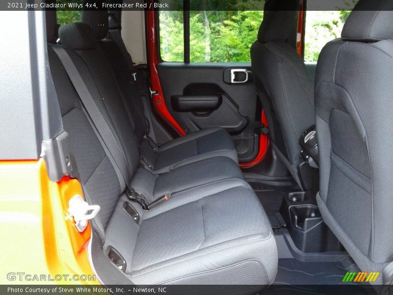 Firecracker Red / Black 2021 Jeep Gladiator Willys 4x4