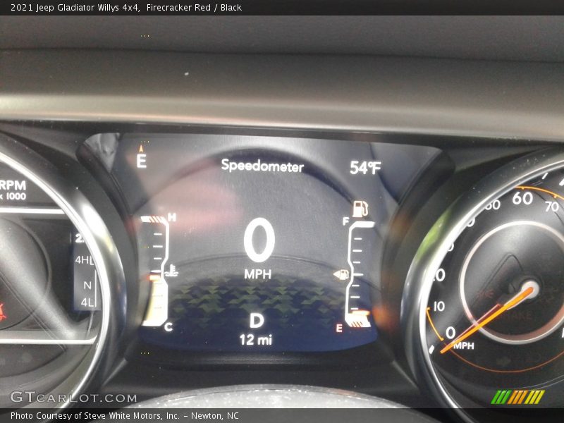 Firecracker Red / Black 2021 Jeep Gladiator Willys 4x4