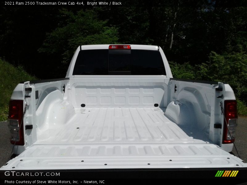 Bright White / Black 2021 Ram 2500 Tradesman Crew Cab 4x4
