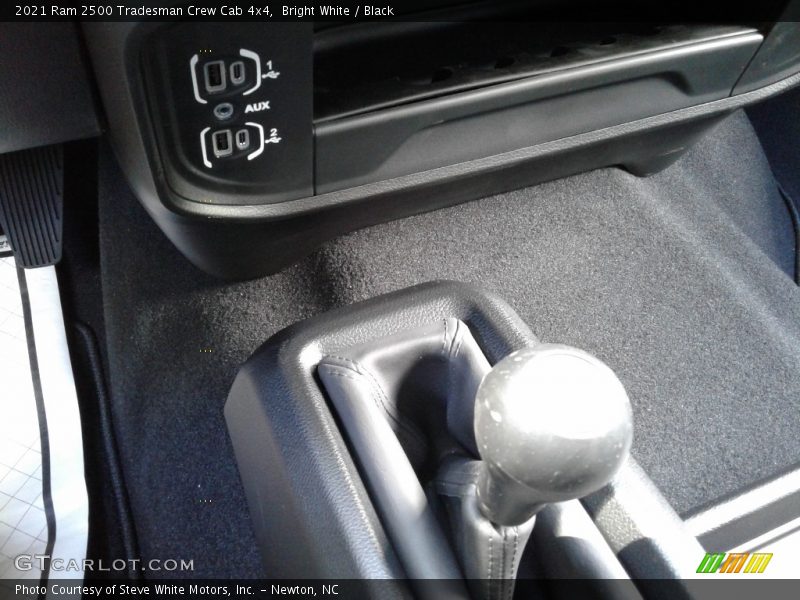 Bright White / Black 2021 Ram 2500 Tradesman Crew Cab 4x4