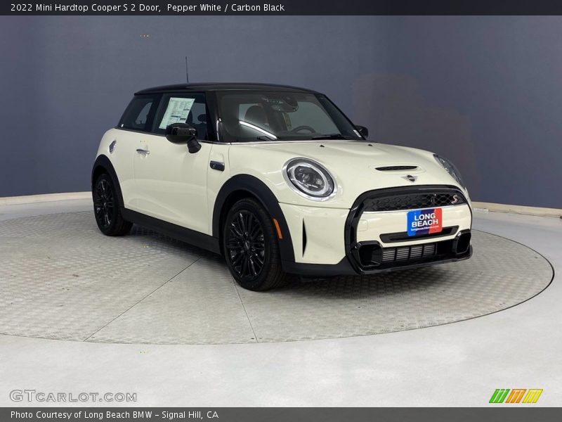 Front 3/4 View of 2022 Hardtop Cooper S 2 Door
