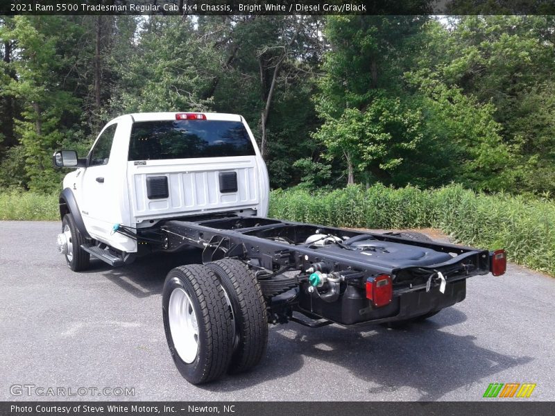 Bright White / Diesel Gray/Black 2021 Ram 5500 Tradesman Regular Cab 4x4 Chassis