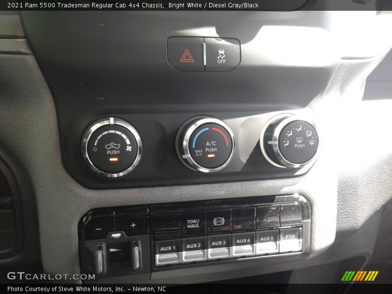 Bright White / Diesel Gray/Black 2021 Ram 5500 Tradesman Regular Cab 4x4 Chassis