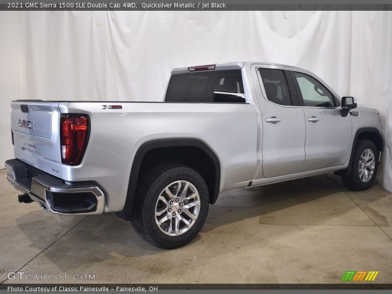 Quicksilver Metallic / Jet Black 2021 GMC Sierra 1500 SLE Double Cab 4WD