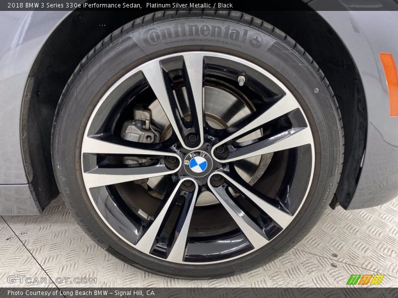 Platinum Silver Metallic / Black 2018 BMW 3 Series 330e iPerformance Sedan