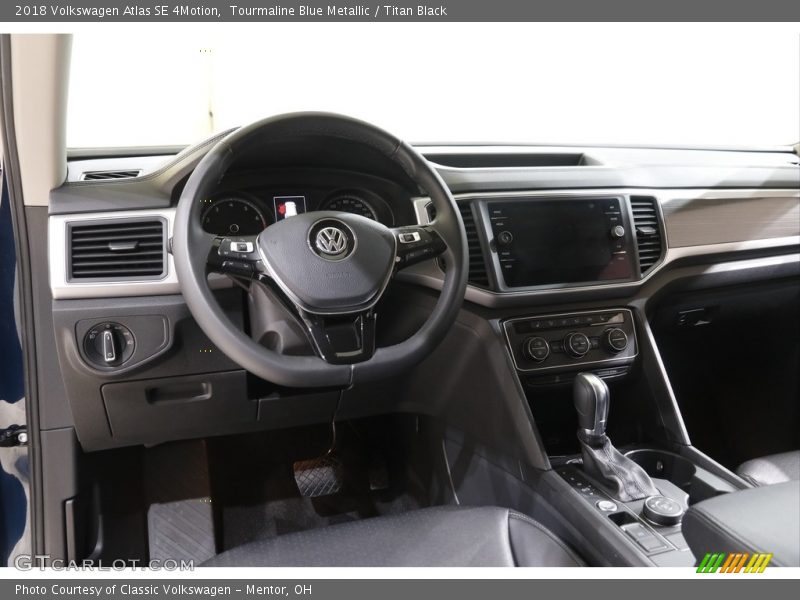 Tourmaline Blue Metallic / Titan Black 2018 Volkswagen Atlas SE 4Motion