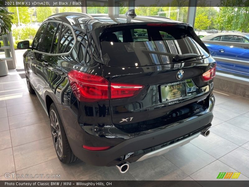 Jet Black / Black 2021 BMW X1 xDrive28i