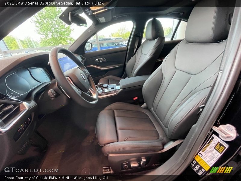 Jet Black / Black 2021 BMW 3 Series 330i xDrive Sedan