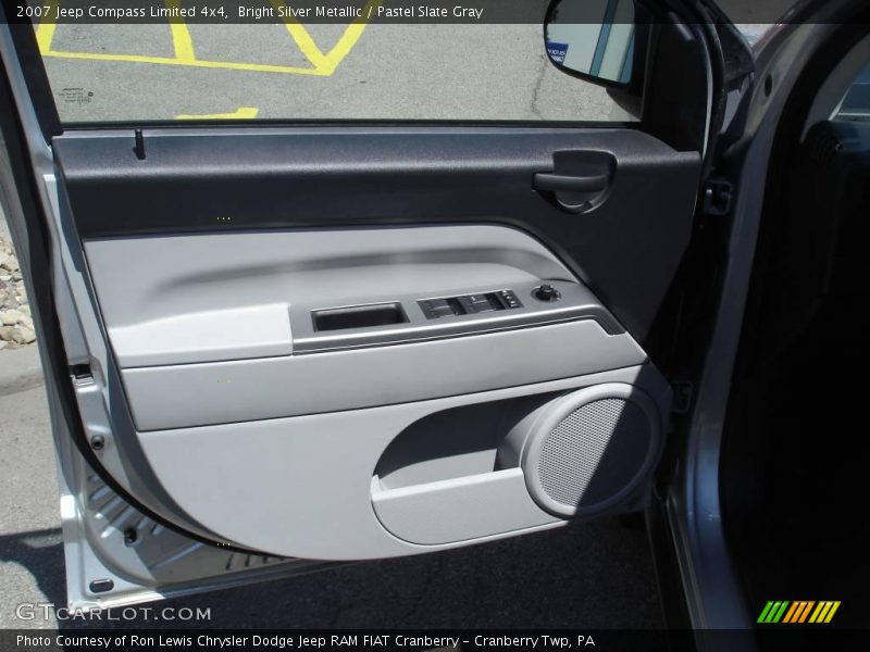 Bright Silver Metallic / Pastel Slate Gray 2007 Jeep Compass Limited 4x4