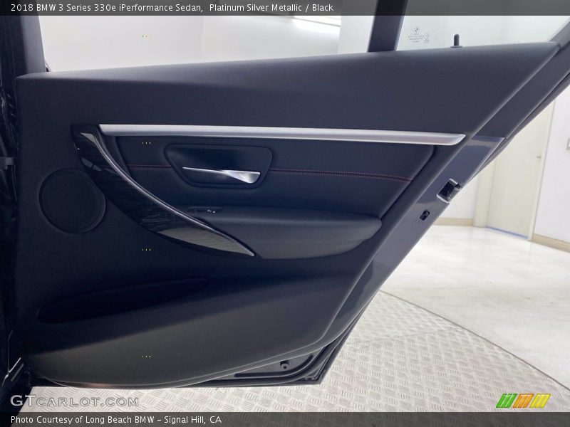 Platinum Silver Metallic / Black 2018 BMW 3 Series 330e iPerformance Sedan