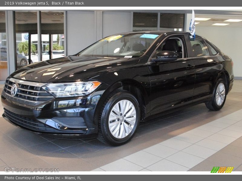 Black / Titan Black 2019 Volkswagen Jetta S
