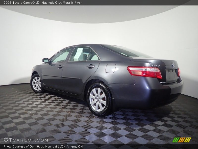 Magnetic Gray Metallic / Ash 2008 Toyota Camry XLE