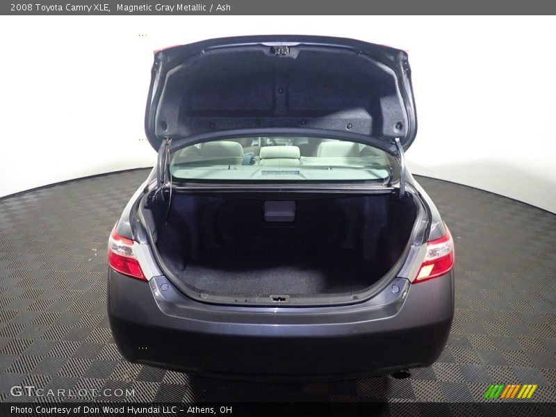 Magnetic Gray Metallic / Ash 2008 Toyota Camry XLE