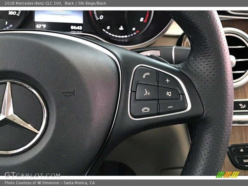 Black / Silk Beige/Black 2018 Mercedes-Benz GLC 300