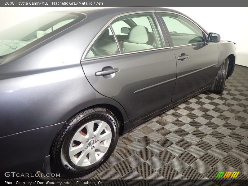 Magnetic Gray Metallic / Ash 2008 Toyota Camry XLE