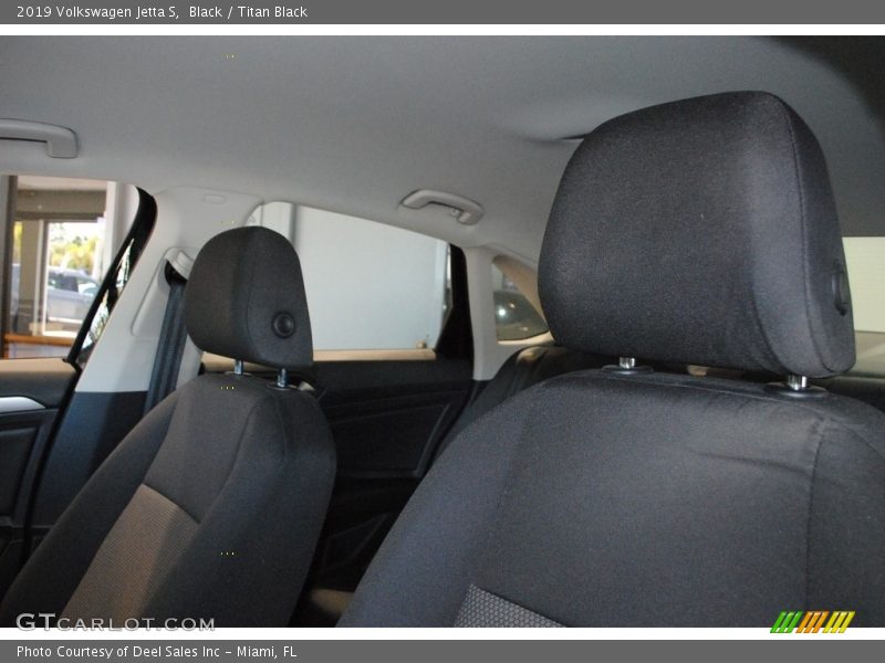 Black / Titan Black 2019 Volkswagen Jetta S