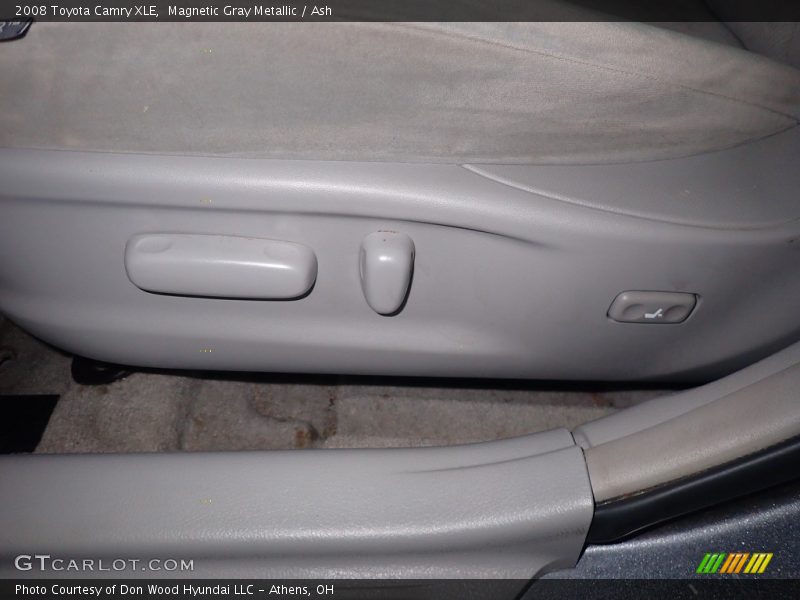 Magnetic Gray Metallic / Ash 2008 Toyota Camry XLE