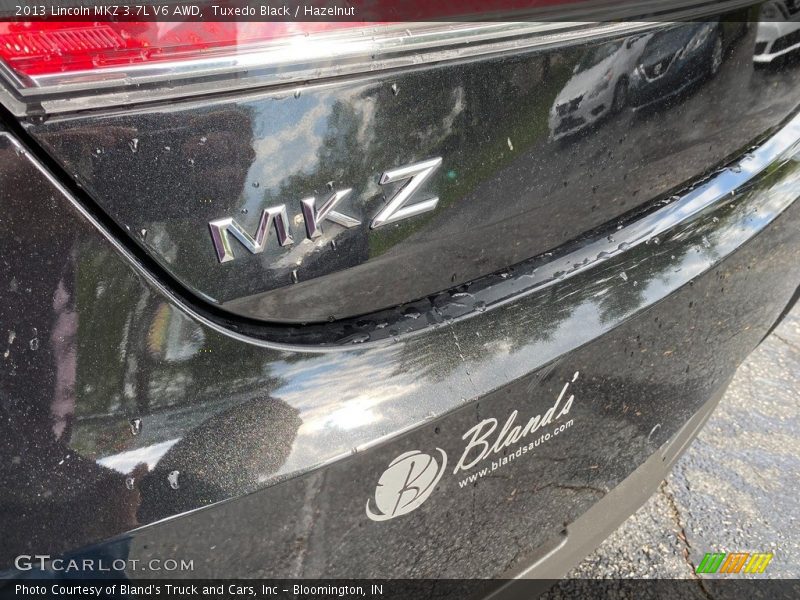 Tuxedo Black / Hazelnut 2013 Lincoln MKZ 3.7L V6 AWD