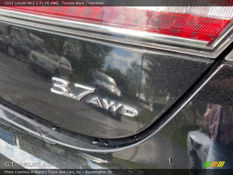 Tuxedo Black / Hazelnut 2013 Lincoln MKZ 3.7L V6 AWD