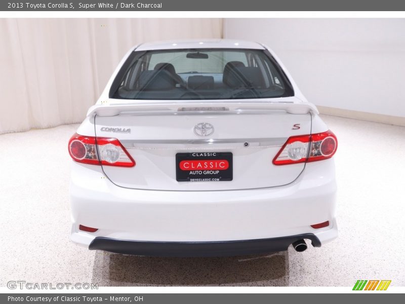 Super White / Dark Charcoal 2013 Toyota Corolla S