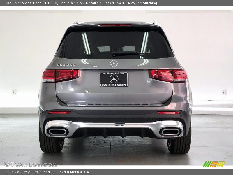 Mountain Grey Metallic / Black/DINAMICA w/Red Stitching 2021 Mercedes-Benz GLB 250