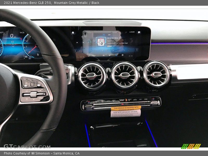 Mountain Grey Metallic / Black 2021 Mercedes-Benz GLB 250