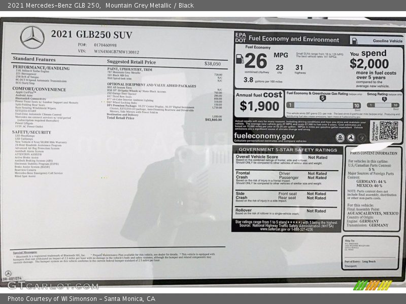 Mountain Grey Metallic / Black 2021 Mercedes-Benz GLB 250