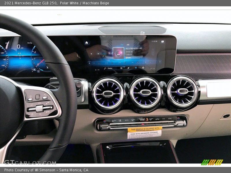 Polar White / Macchiato Beige 2021 Mercedes-Benz GLB 250