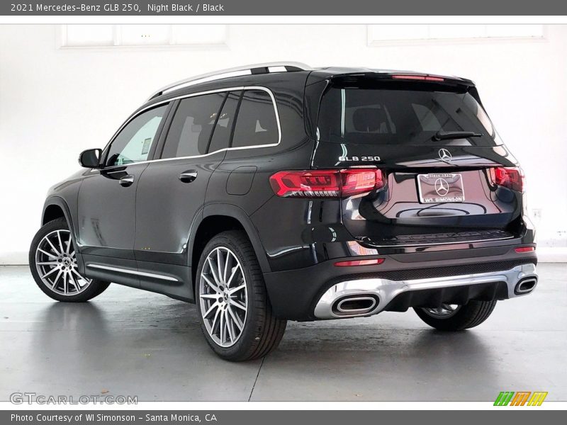 Night Black / Black 2021 Mercedes-Benz GLB 250