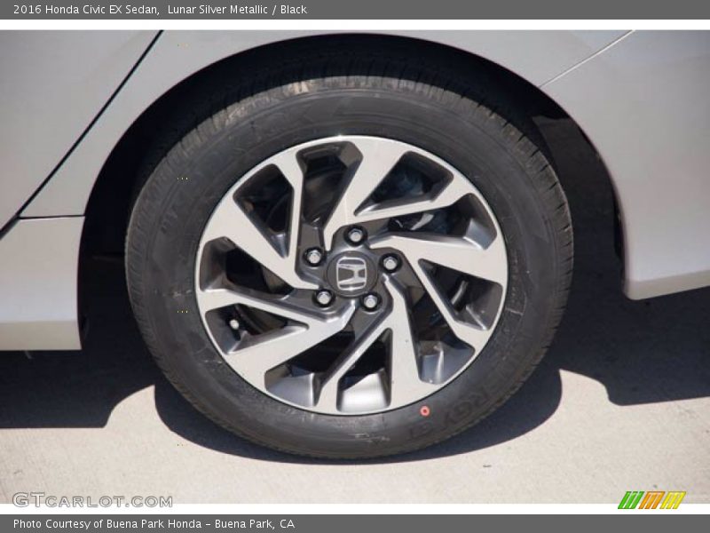 Lunar Silver Metallic / Black 2016 Honda Civic EX Sedan