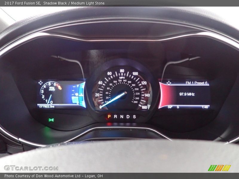Shadow Black / Medium Light Stone 2017 Ford Fusion SE