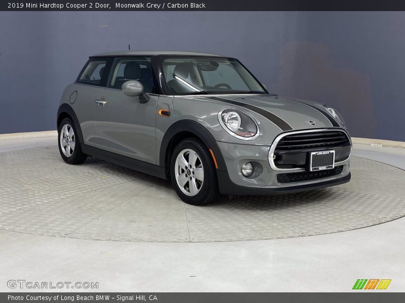 Moonwalk Grey / Carbon Black 2019 Mini Hardtop Cooper 2 Door