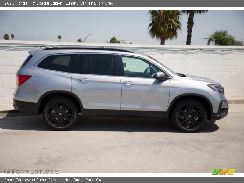 Lunar Silver Metallic / Gray 2021 Honda Pilot Special Edition