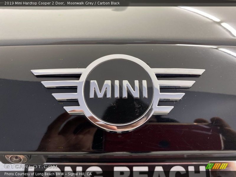 Moonwalk Grey / Carbon Black 2019 Mini Hardtop Cooper 2 Door