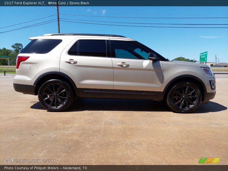 White Gold / Ebony Black 2017 Ford Explorer XLT