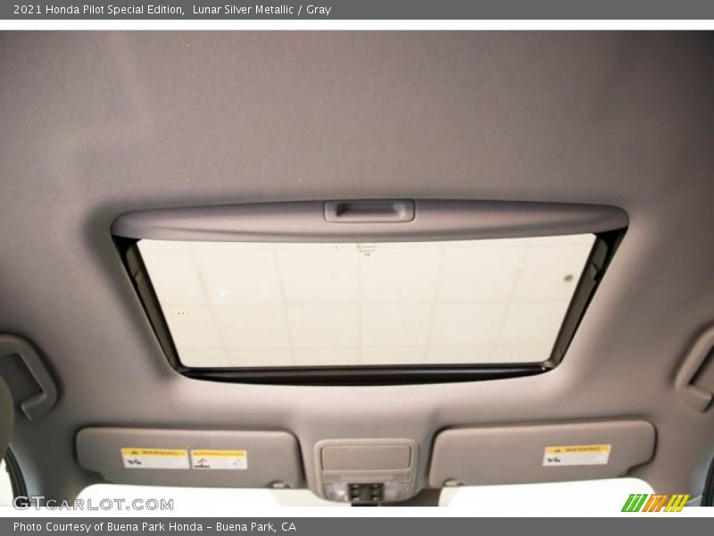 Lunar Silver Metallic / Gray 2021 Honda Pilot Special Edition