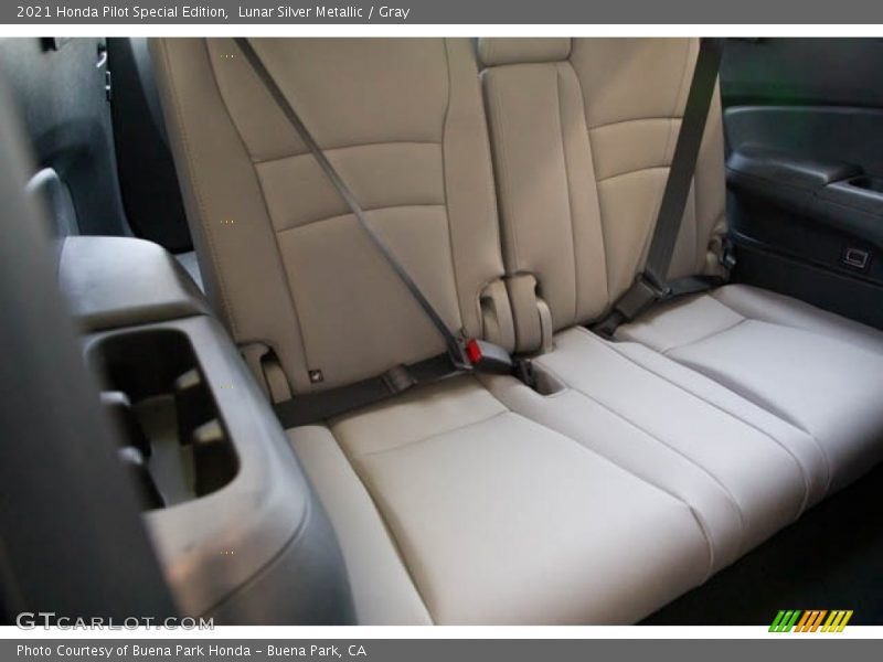 Lunar Silver Metallic / Gray 2021 Honda Pilot Special Edition
