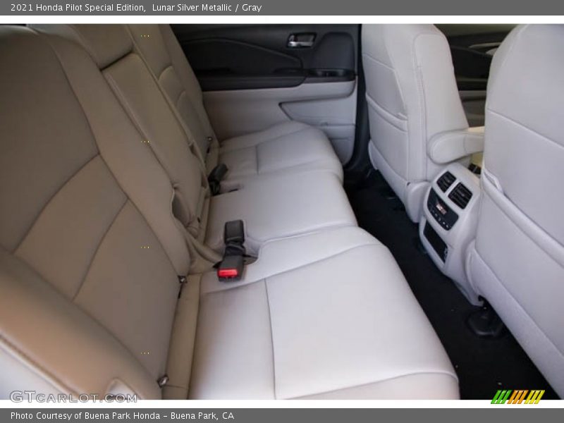 Lunar Silver Metallic / Gray 2021 Honda Pilot Special Edition