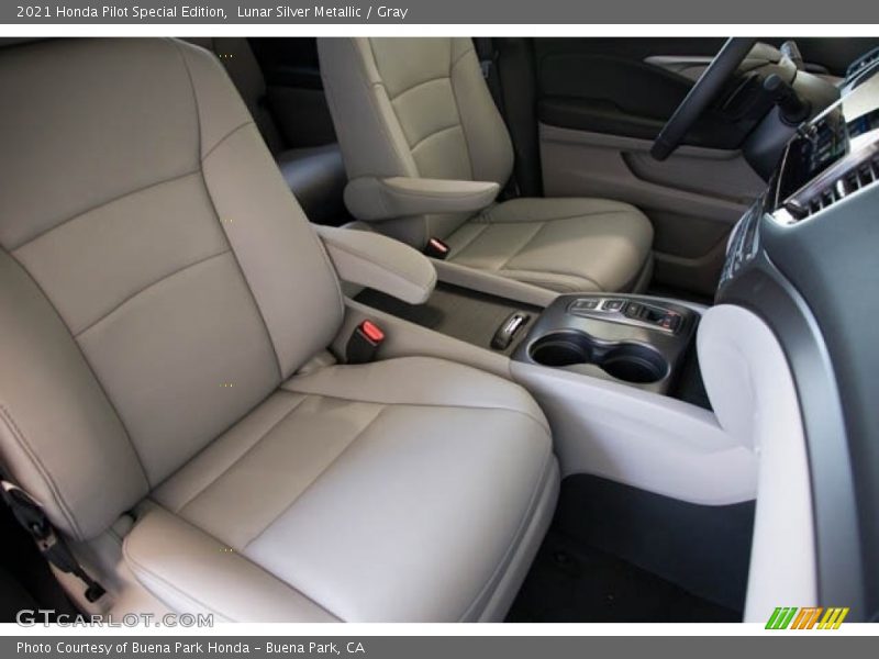 Lunar Silver Metallic / Gray 2021 Honda Pilot Special Edition