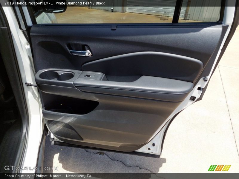 White Diamond Pearl / Black 2019 Honda Passport EX-L