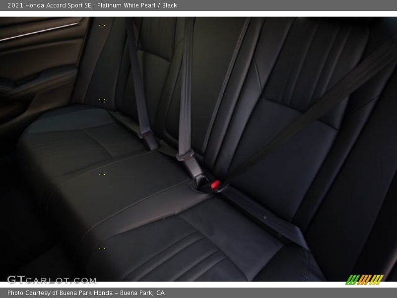 Platinum White Pearl / Black 2021 Honda Accord Sport SE